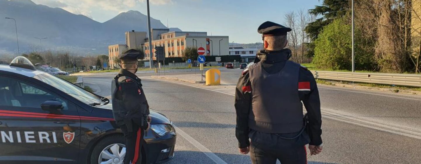 FOTO / Covid, da oggi i carabinieri hanno intensificato i controlli in tutta l’Irpinia