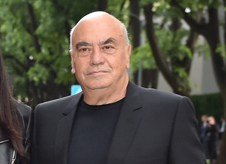 Festa in diretta dalla Dogana: “Ecco l’archistar che la riprogetterà, un artista di assoluto valore”