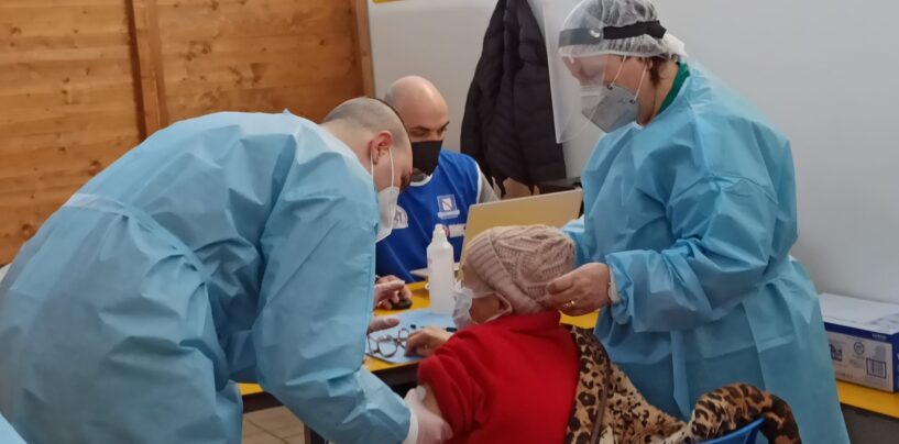 Vaccini, arrivate in Campania 148.590 dosi di Pfizer