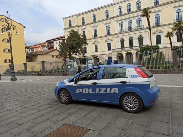VIDEO / Posti di blocco e elicottero in volo: controlli anti-covid della polizia in Irpinia