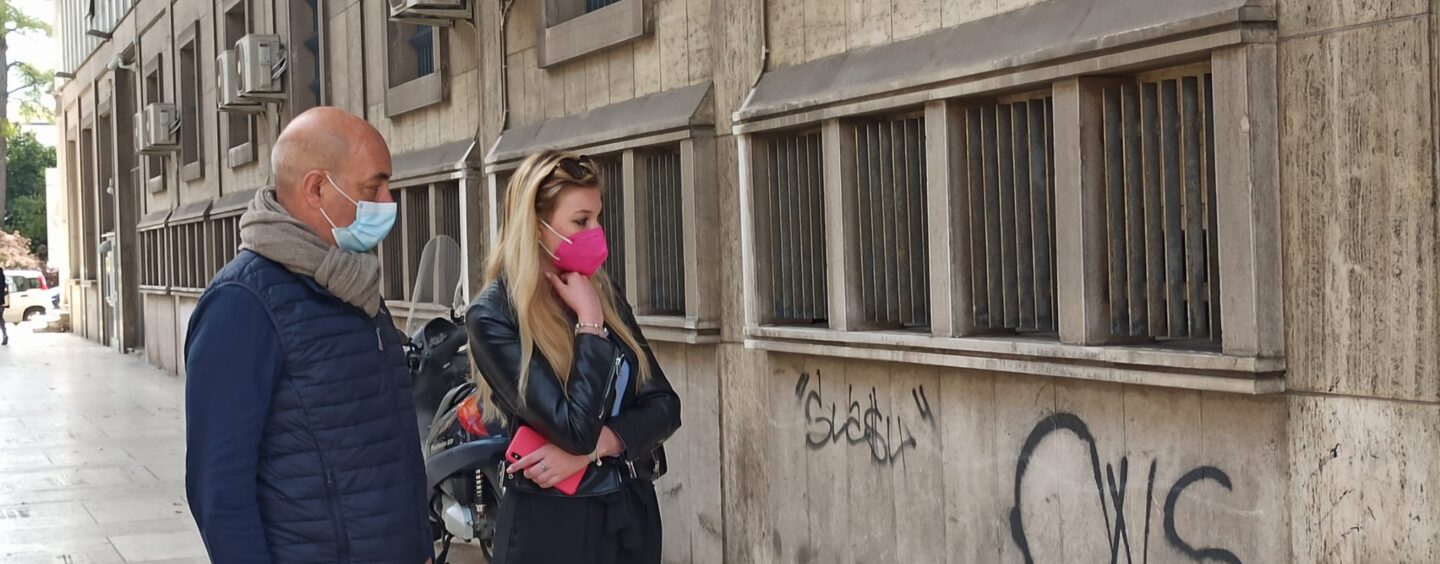 “Mia sorella non ha ucciso nessuno”. “Mia cognata l’ha perdonata subito”. Omicidio Gioia, Emilia e lo zio Giancarlo difendono Elena