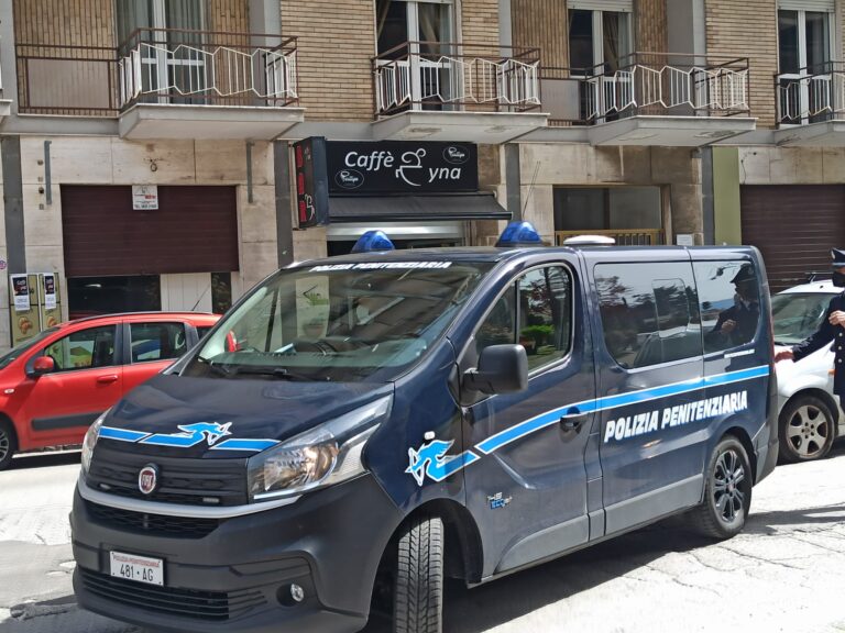 FOTO/ Omicidio Gioia, udienza di convalida per i due fidanzatini