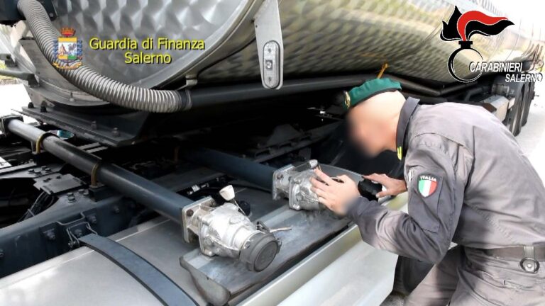 Frodi sui carburanti, maxi operazione in tutta Italia: coinvolta anche la Campania