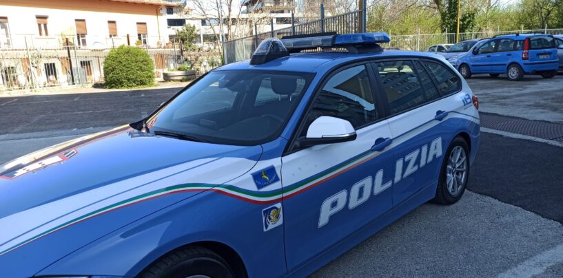 Avellino, cade dalla moto in viale Italia. Non avrebbe potuto guidarla: denunciato