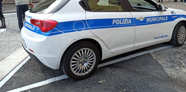 Monteforte, tamponamento tra quattro vetture in zona Alvanella: sul posto la Polizia Locale