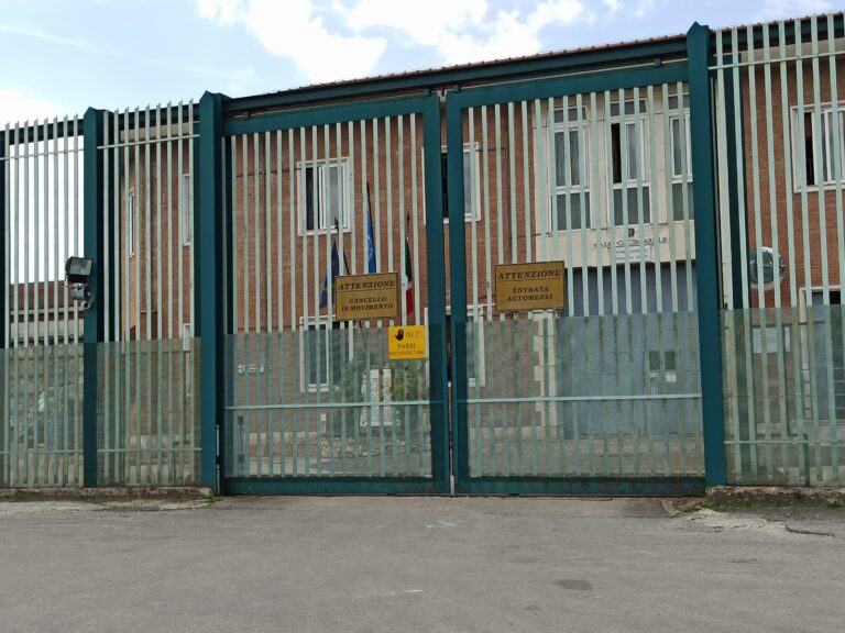 Detenuto ridotto in fin di vita, Flammia e Milo respingono le accuse davanti al Gip