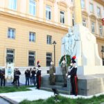 monumento caduti avellino via matteotti