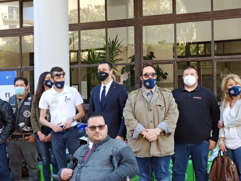 VIDEO / “Maggioranza compatta ma io devo dare conto solo ai cittadini”. Avellino, il Festa-pensiero