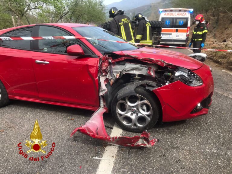 Video / Mugnano del Cardinale, grave incidente: 69enne trasportato al “Moscati”