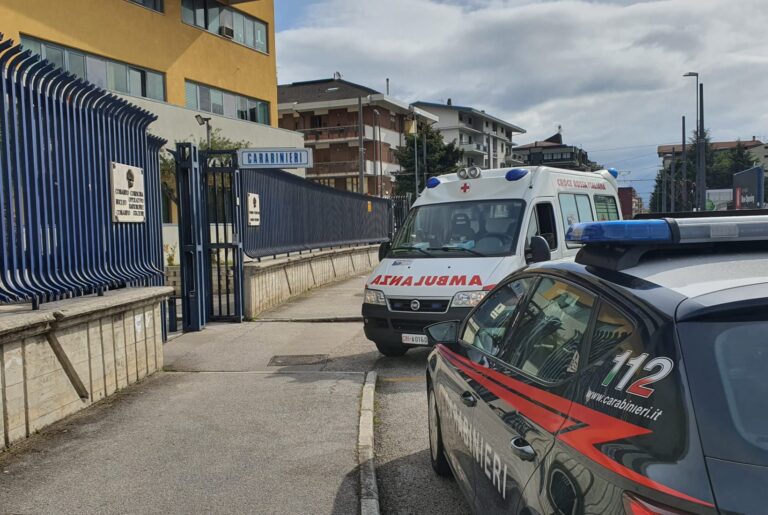 “Ho ucciso mia moglie”: l’annuncio ai carabinieri. Choc ad Avellino