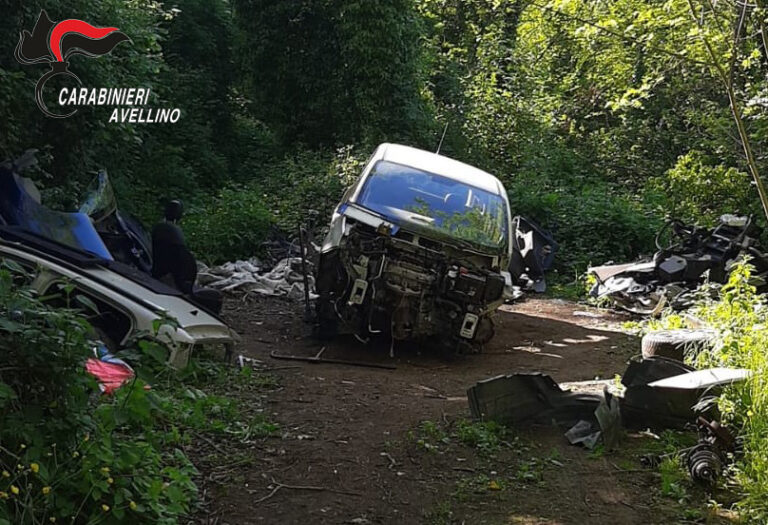 San Martino Valle Caudina, scoperta un’officina clandestina nel bosco