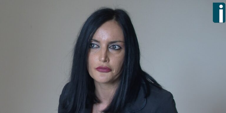 VIDEO/ Asilo di Solofra, parla una delle mamme: “I nostri figli maltrattati due volte, prima a scuola e poi sui social”