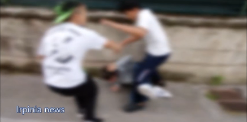 Cervinara, baby bulli picchiano bimbo di 10 anni e poi lo ricattano/VIDEO