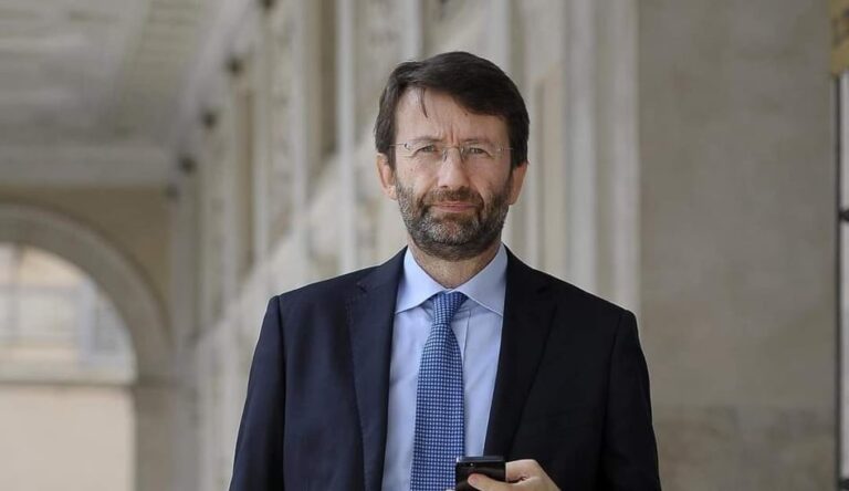 Avellino, il Ministro Franceschini sollecita il Comune: “Restaurate la chiesa di San Nicola Dei Greci”/VIDEO