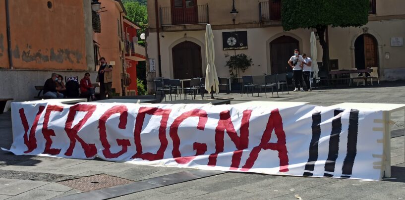 “Salviamo l’ospedale Landolfi”: Rifondazione Comunista si unisce alla protesta di Solofra