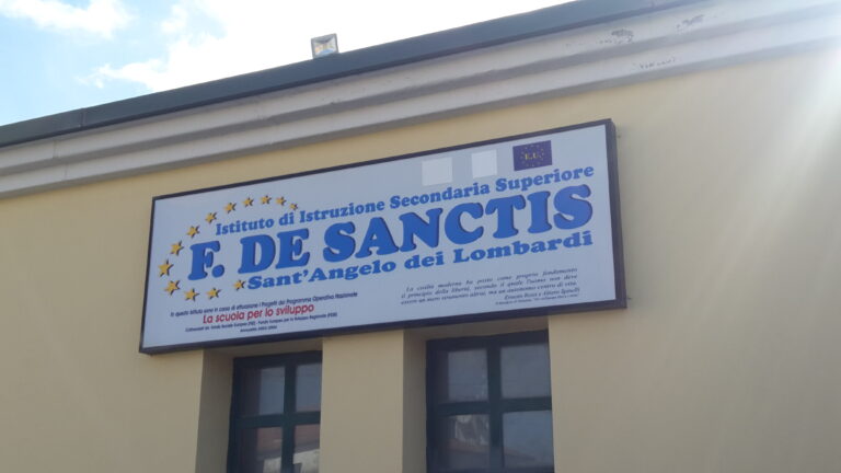Boom di ascolti per le dirette del De Sanctis sull’orientamento scolastico
