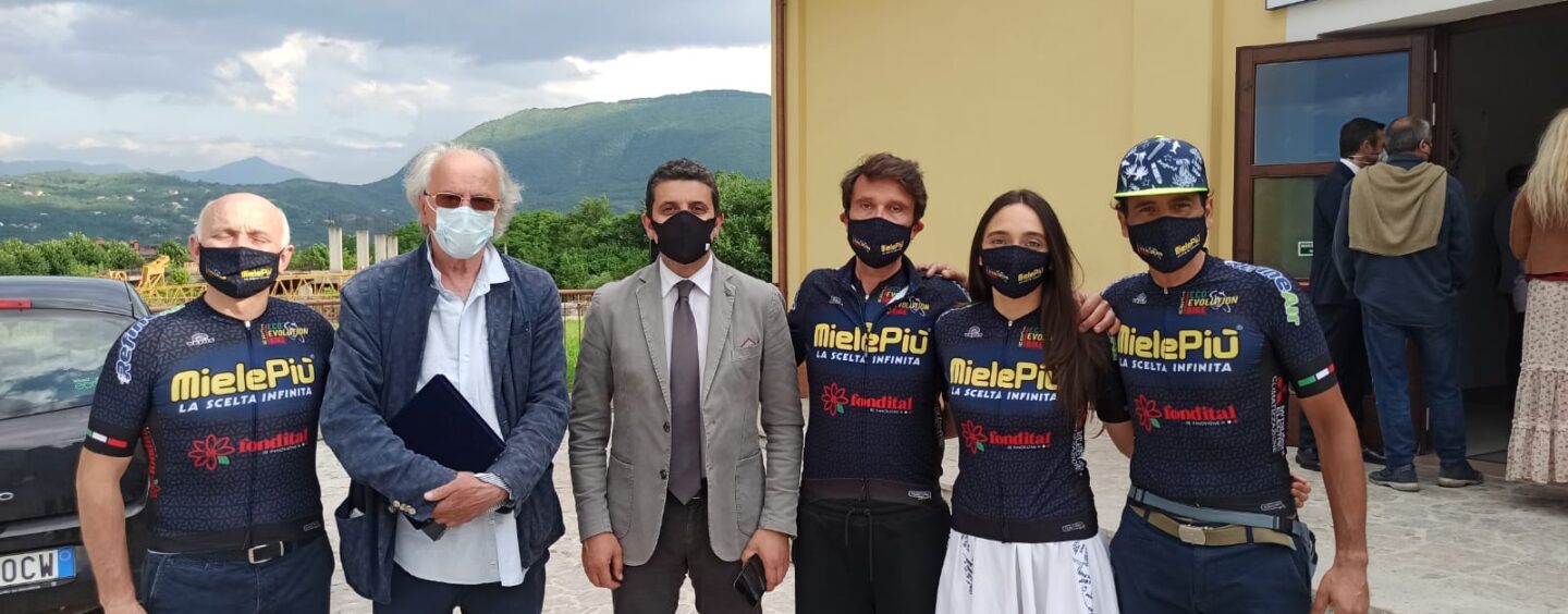 FOTO / Aci e ecobike conquistano “Sportdays”. Oggi a Mercogliano due stelle del pugilato