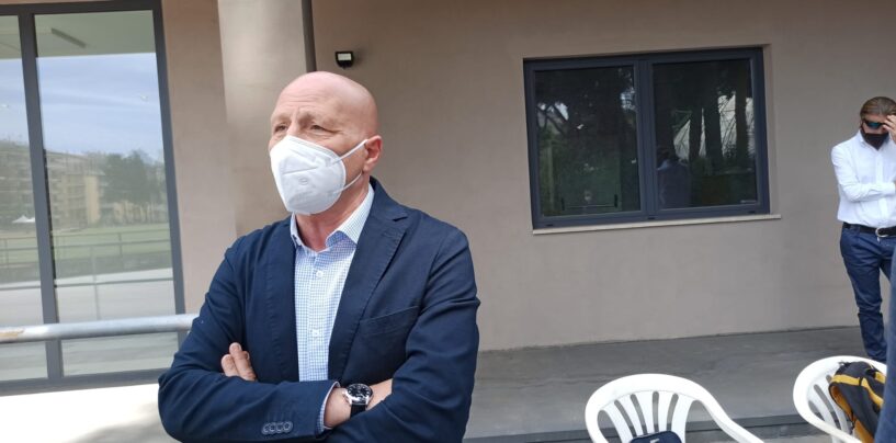 Avellino, Piazza Libertà e gli atti vandalici al bagno. “Ci sono delinquenti che lo hanno preso di mira: presto un custode fisso”