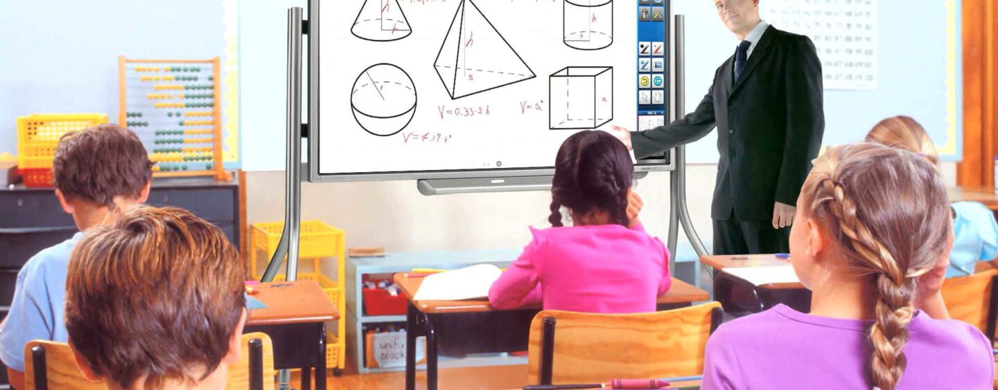 Chiusano, l’innovazione arriva a scuola: sarà il primo comune con classi dotate di sistema Lim