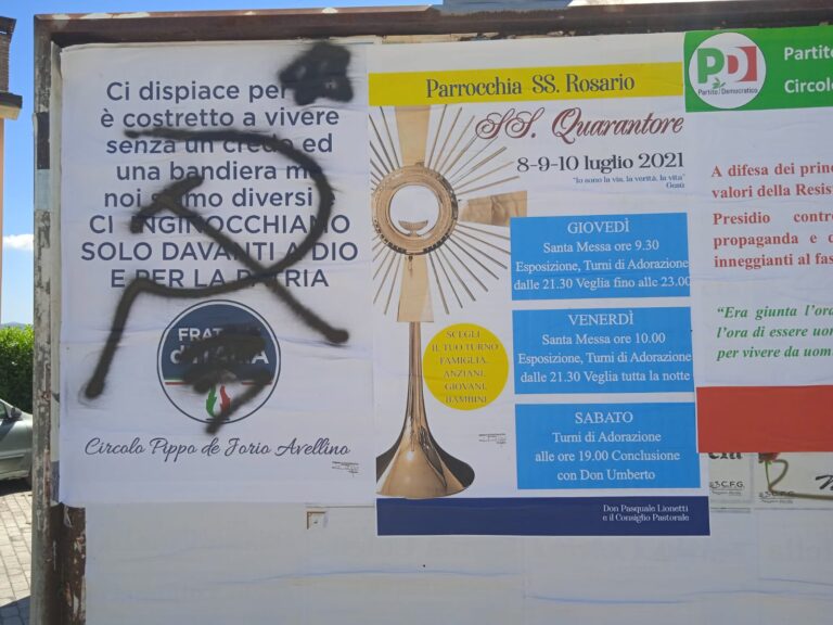 FOTO / Montemiletto, falce e martello sugli striscioni di Fratelli d’Italia