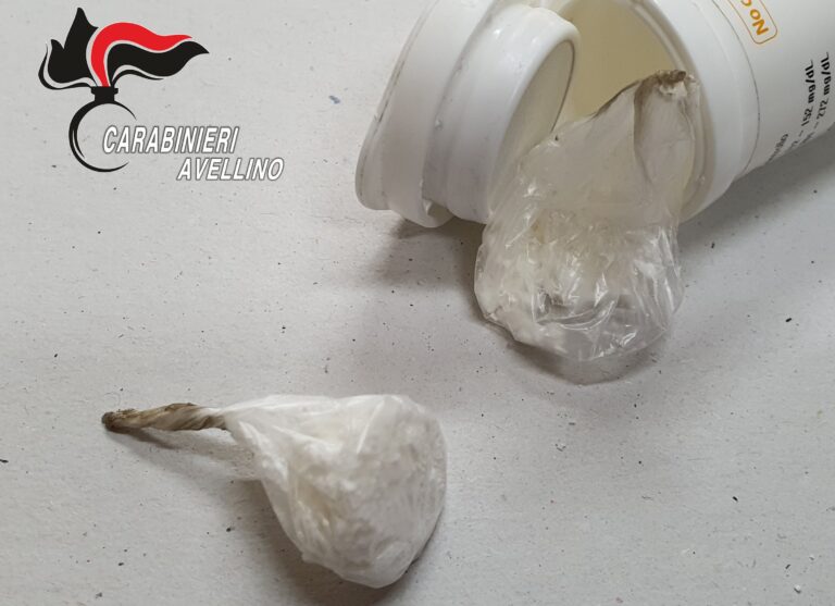Avellino, spacciatore di cocaina femato e denunciato