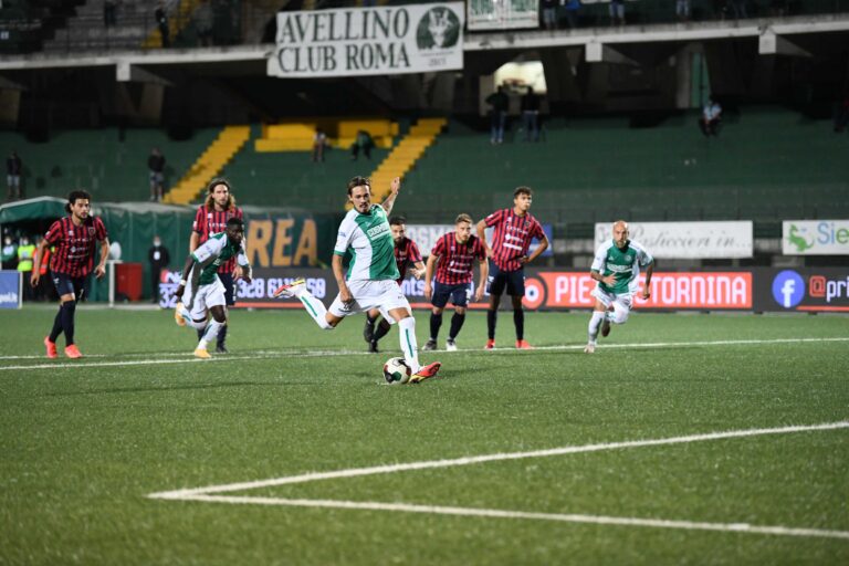 D’angelo salva l’Avellino. Al Partenio-Lombardi è 1 a 1 all’esordio con il Campobasso