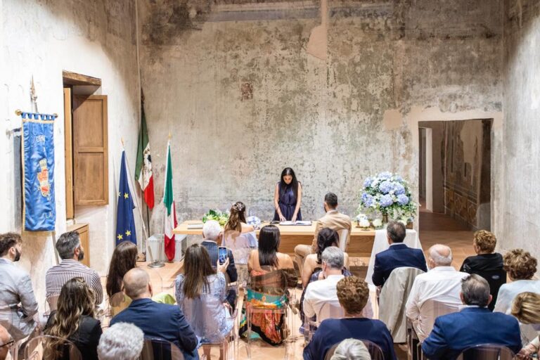Lapio: Alessandra e Renato promessi sposi, una nuova era anche per Palazzo Filangieri