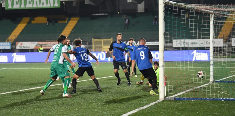 Il campionato dei lupi – Biancoverdi abbonati al segno X: finisce in parità anche contro il Latina, tra fischi e nervi a fior di pelle