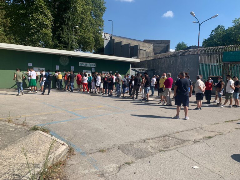 Campagna abbonamenti, curva sud sold out. Ecco i dati aggiornati