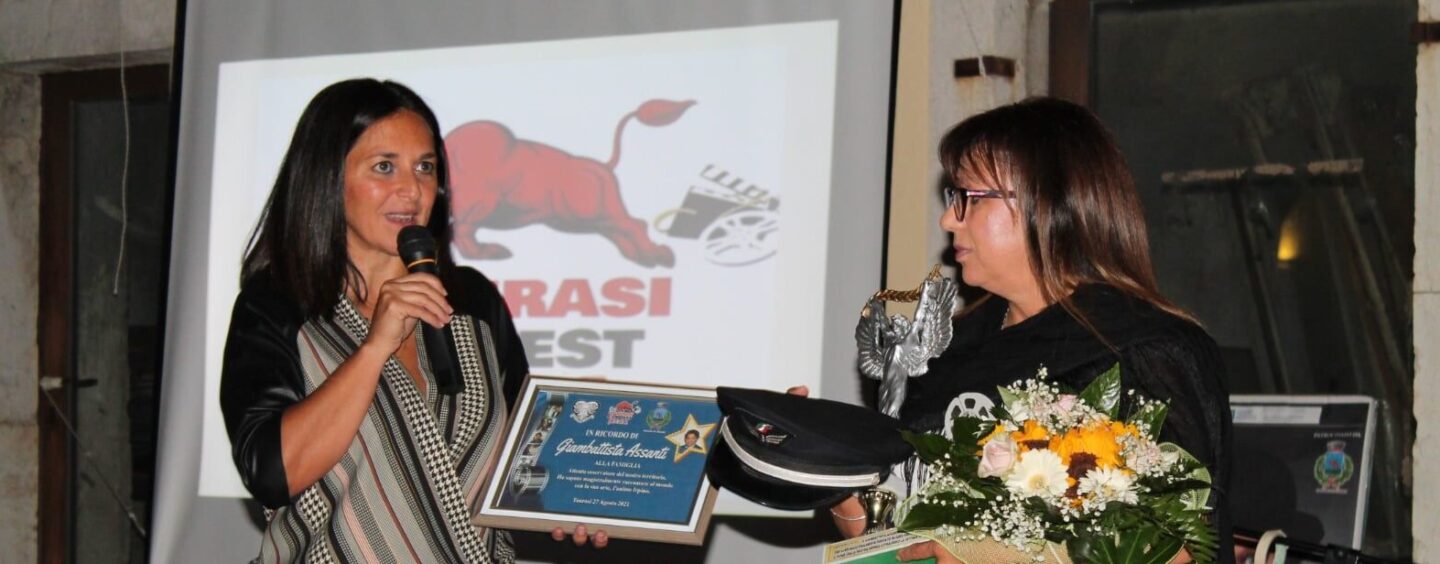 “Io sono Dio” di Stopponi vince il “Taurasi Film Fest”. Poi l’omaggio alla memoria di Giambattista Assanti