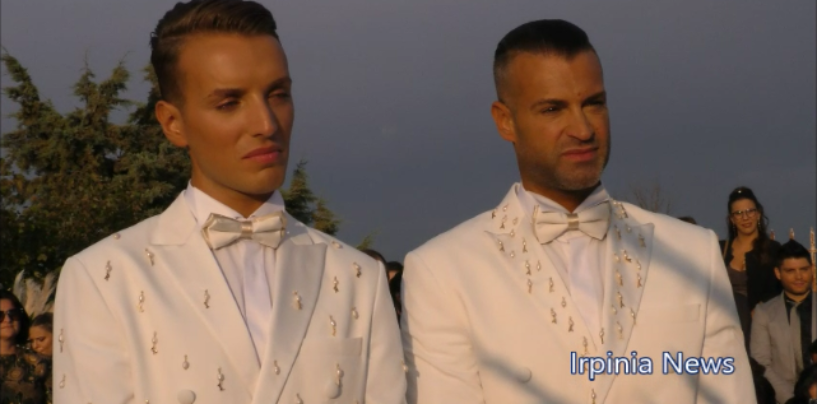 Roberto e Antonio sposi a Cairano: “Ci amiamo da 8 anni e lottiamo contro l’omofobia”/VIDEO