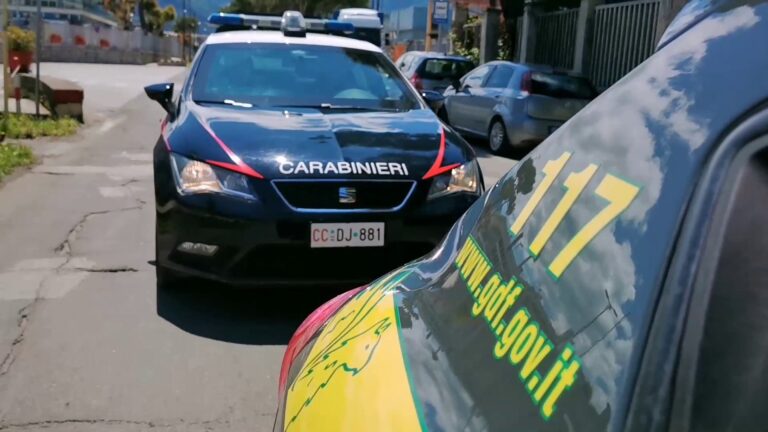 Contrabbando di sigarette: maxi blitz di Carabinieri e Guardia di Finanza