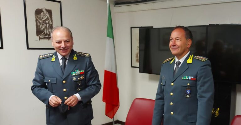 VIDEO/ “Dal Bilancio Comunale all’Alto Calore”: dopo quattro anni d’inchieste “pubbliche” il Col. Ottaiano lascia la guida dei Finanzieri irpini
