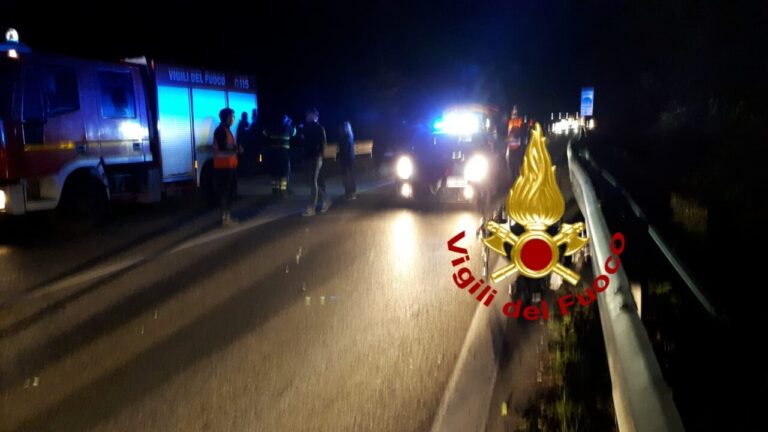 Candida, scontro tra auto e moto: centauro 23enne in ospedale