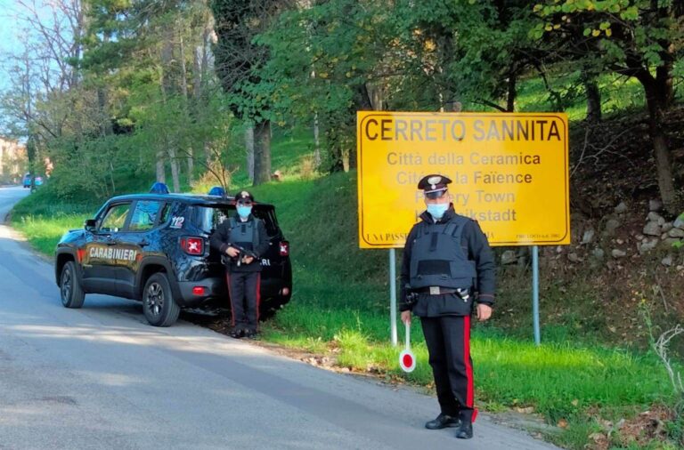 Atti persecutori nel giorno contro la violenza sulle donne: arrestato 40enne