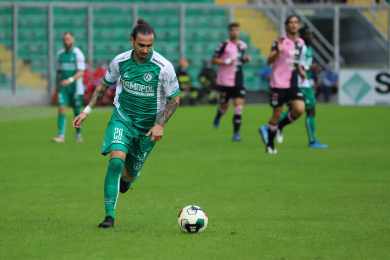 L’Avellino perde Silvestri: frattura costale composta con contusione polmonare