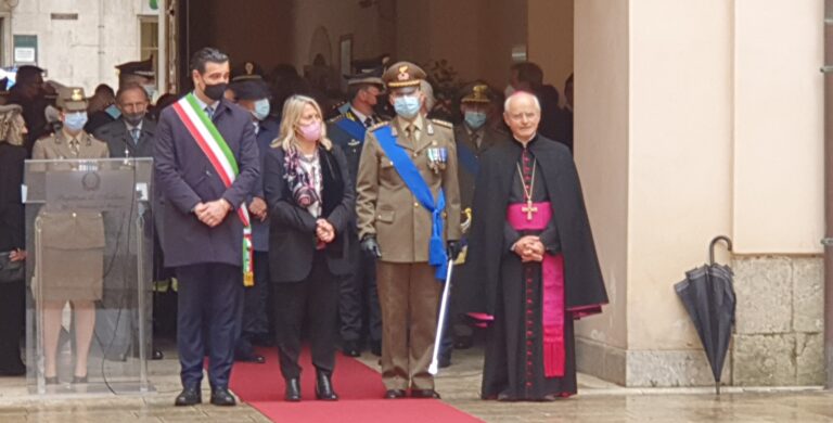 VIDEO/ Unità, responsabilità e solidarietà: Avellino celebra il 4 novembre