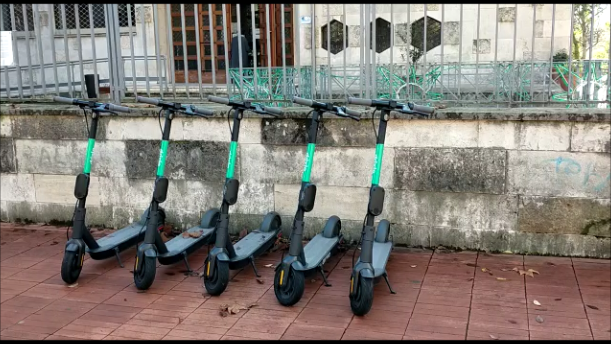 Avellino, arrivano i monopattini ma poi nel pomeriggio “spariscono”