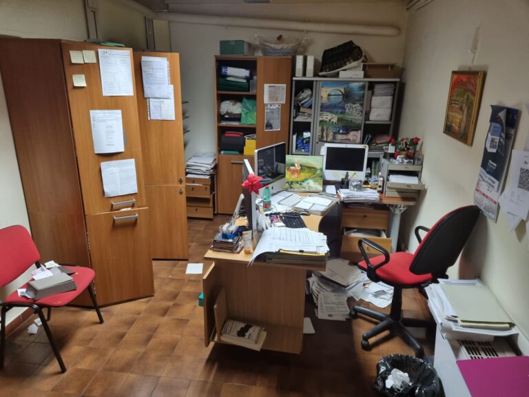 Presa di mira la redazione de “Il Quotidiano del Sud- Corriere dell’Irpinia”: indaga la polizia