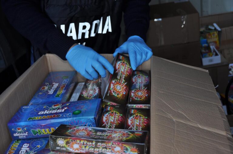 Fuochi d’artificio insicuri: altri sequestri in Irpinia, blitz della Finanza