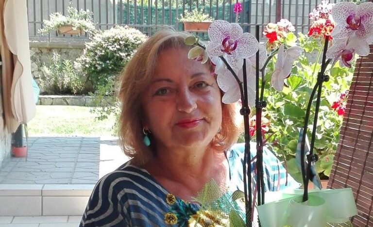 Scuola irpina in lutto: addio alla prof Elisa Marro