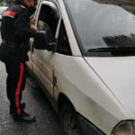 posto di blocco carabinieri napoli taxi