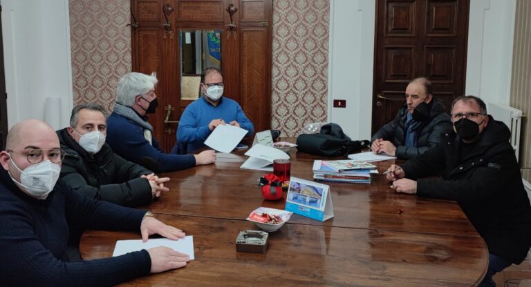 Novolegno: Comune Montefredane e sindacati in pressing su Regione e Mise