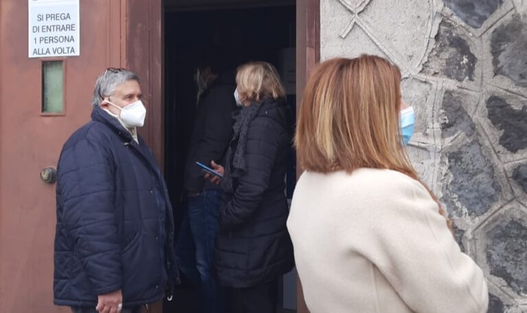Isochimica, ecco la storica sentenza: quattro condanne e risarcimenti da 50mila euro