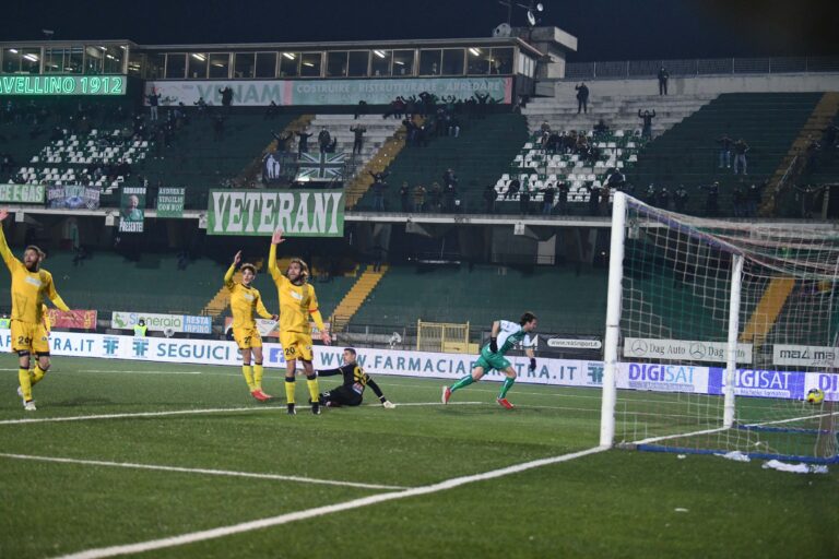 Avellino-Andria di domani senza tifosi pugliesi