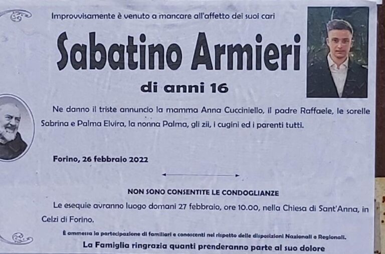 Incidente mortale, Forino sotto choc: domani i funerali del 16enne