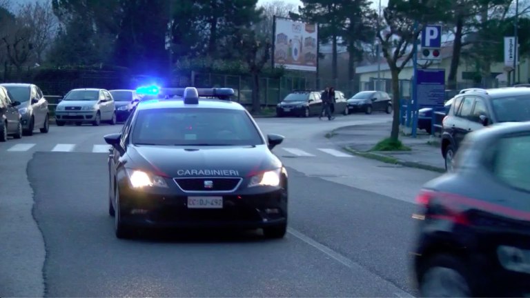 Droga, imponente operazione dei carabinieri in corso. Arresti ad Avellino e provincia