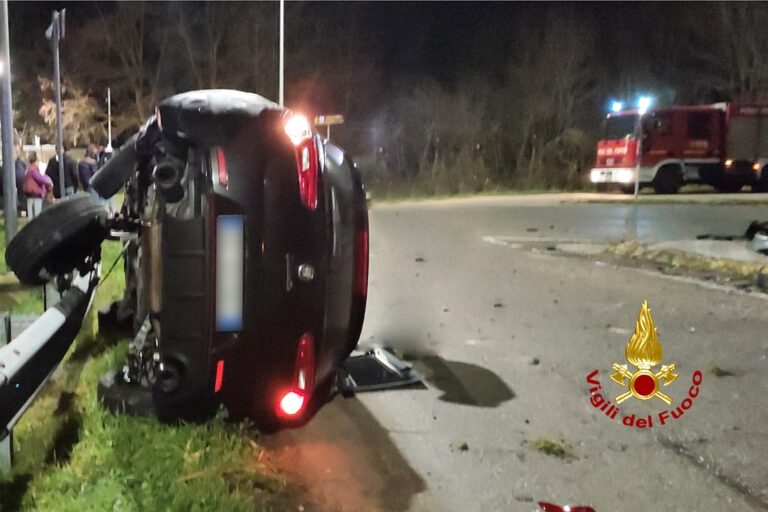 Incidente sull’Ofantina, cinque ragazzi in ospedale