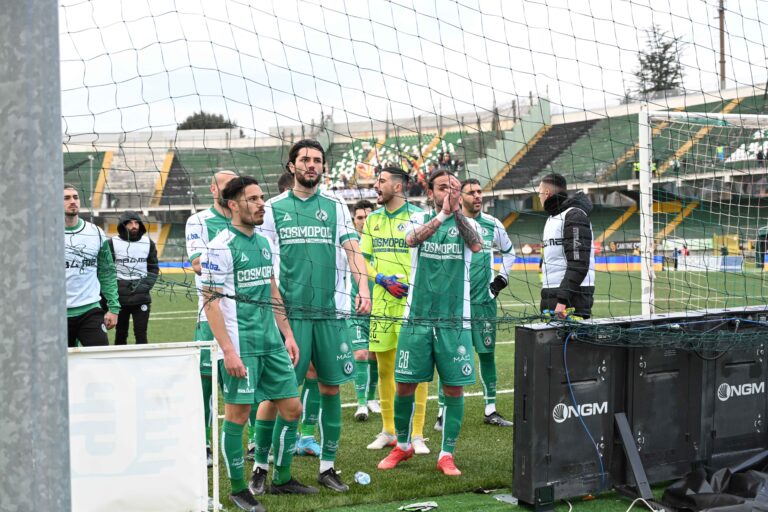 Il Bari fa festa con l’Avellino, un goal di Maita consegna la vittoria ai pugliesi: 1 a 0