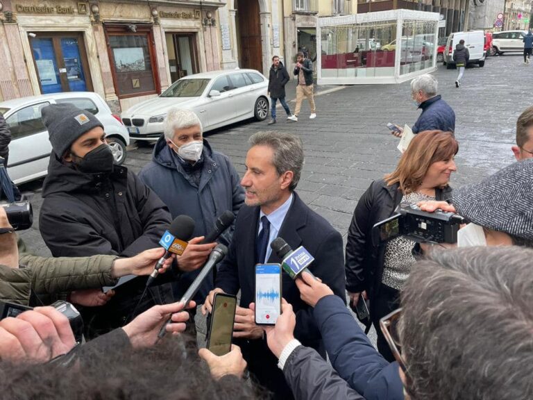 VIDEO/ “Partito frantumato, da ricostruire”. Forza Italia si riorganizza e riparte ad Avellino